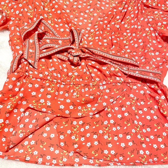 NWT Max Studio Ballet Floral Wrap Blouse - Picture 9 of 11